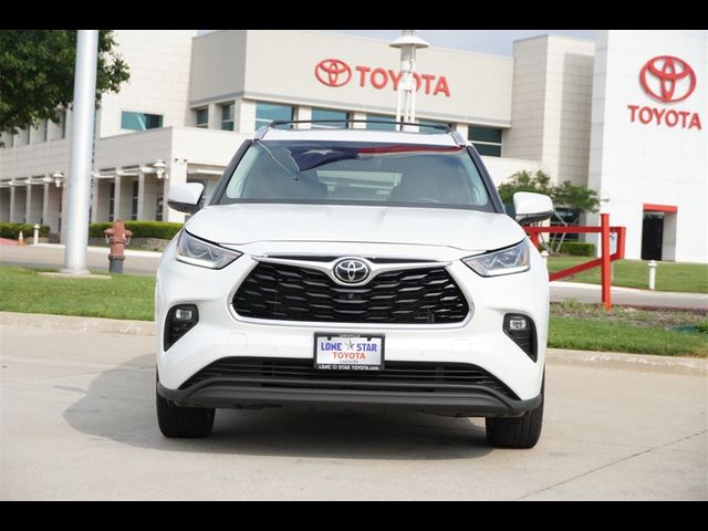 2022 Toyota Highlander Limited