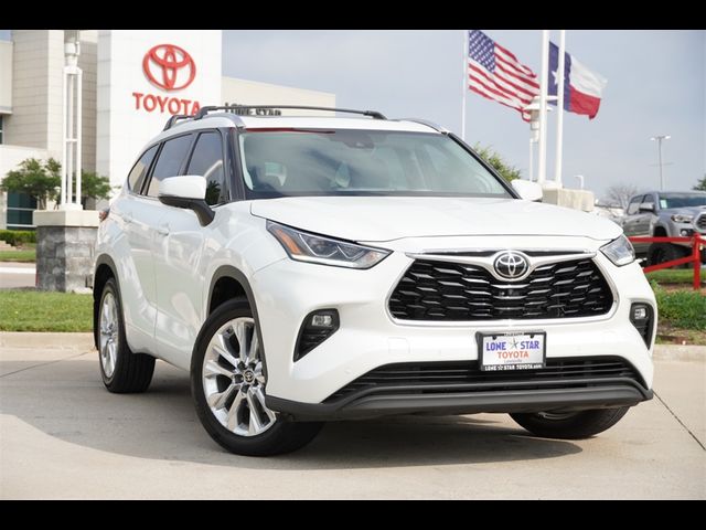 2022 Toyota Highlander Limited