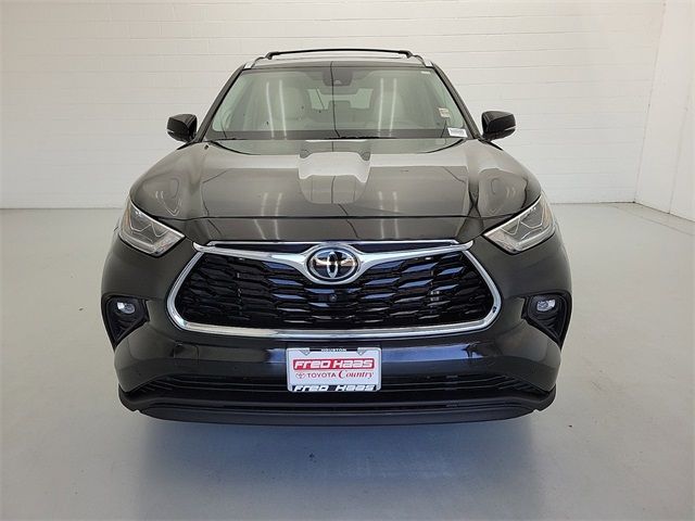 2022 Toyota Highlander Limited