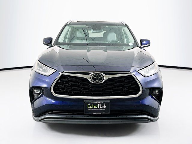 2022 Toyota Highlander Limited