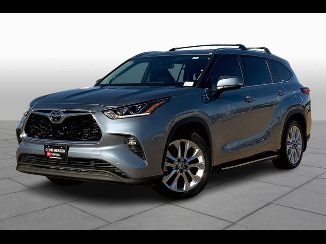 2022 Toyota Highlander Limited