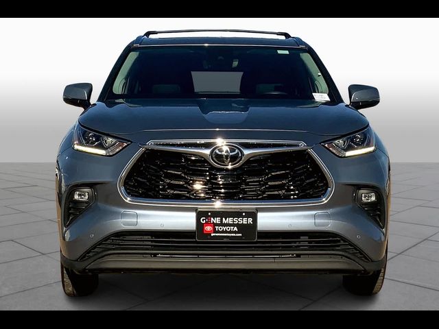 2022 Toyota Highlander Limited