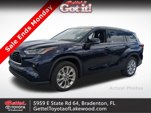 2022 Toyota Highlander Limited