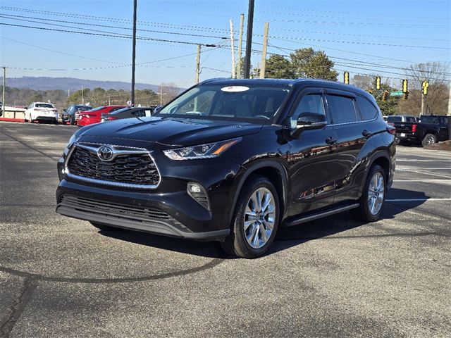 2022 Toyota Highlander Limited