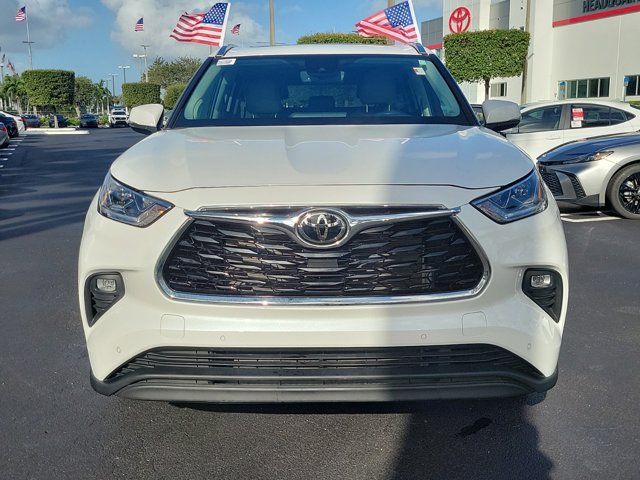 2022 Toyota Highlander Limited