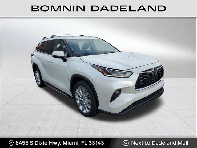 2022 Toyota Highlander Limited