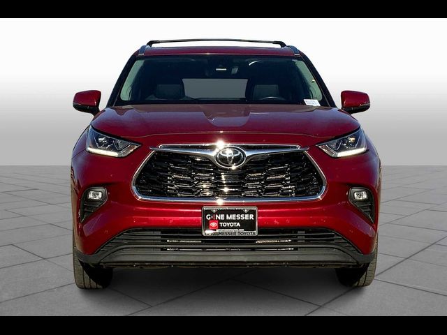 2022 Toyota Highlander Limited