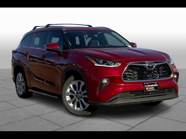 2022 Toyota Highlander Limited