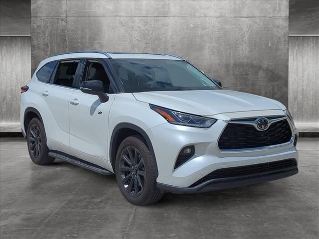 2022 Toyota Highlander Limited