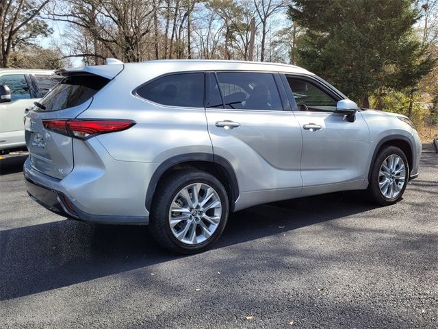 2022 Toyota Highlander Limited