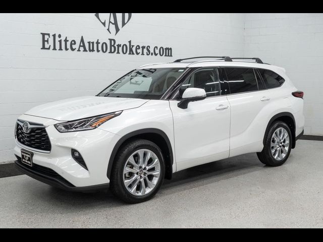 2022 Toyota Highlander Limited