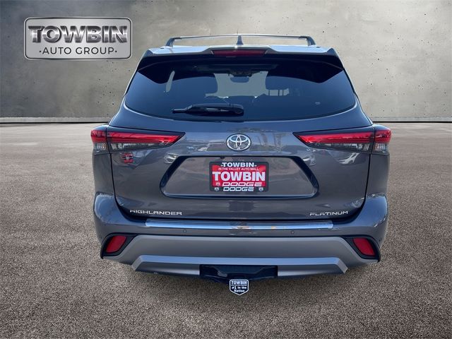 2022 Toyota Highlander Platinum