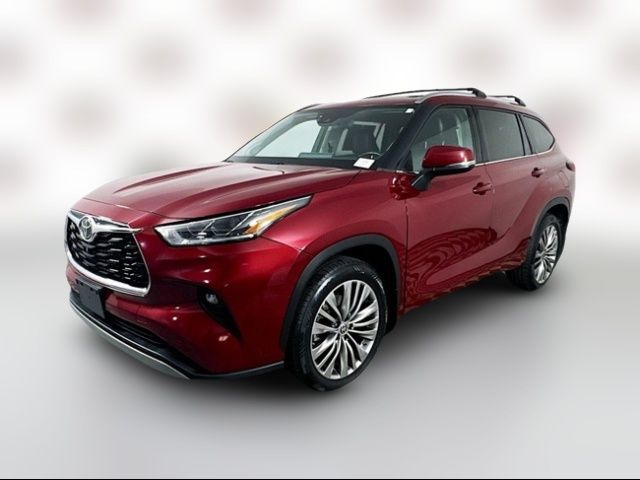 2022 Toyota Highlander Platinum