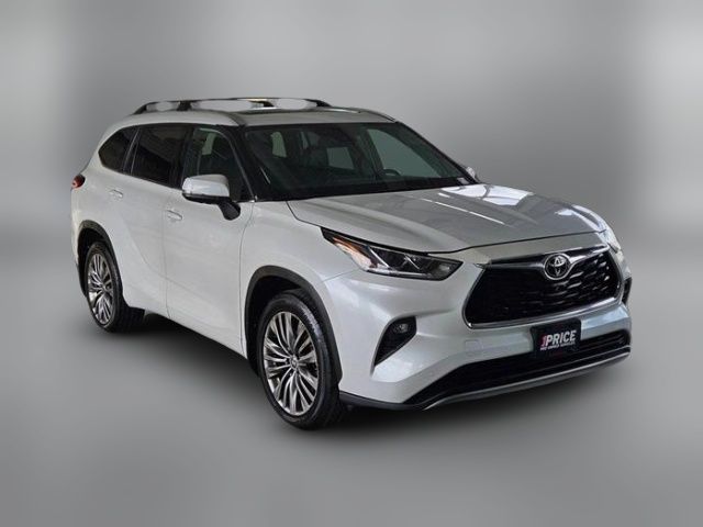 2022 Toyota Highlander Platinum