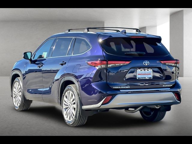 2022 Toyota Highlander Platinum