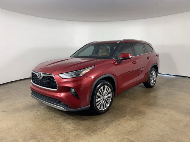 2022 Toyota Highlander Platinum