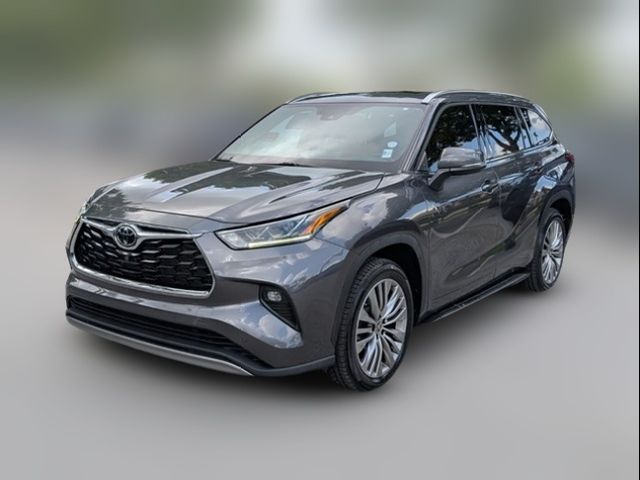 2022 Toyota Highlander Platinum