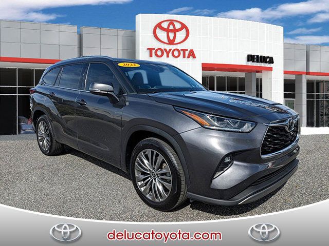 2022 Toyota Highlander Platinum