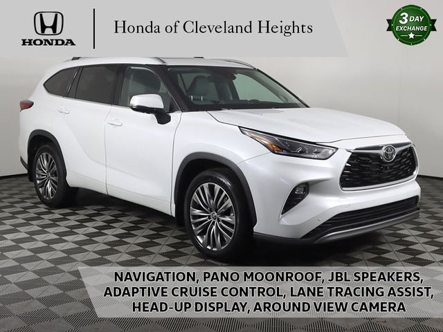 2022 Toyota Highlander Platinum