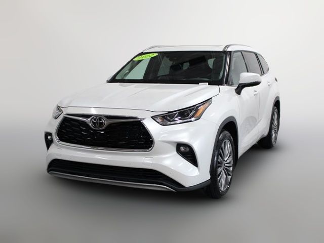 2022 Toyota Highlander Platinum