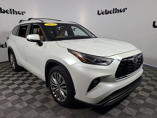 2022 Toyota Highlander Platinum