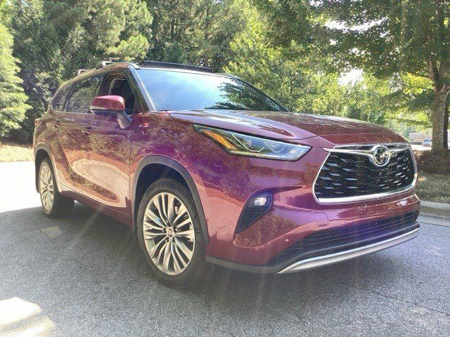 2022 Toyota Highlander Platinum