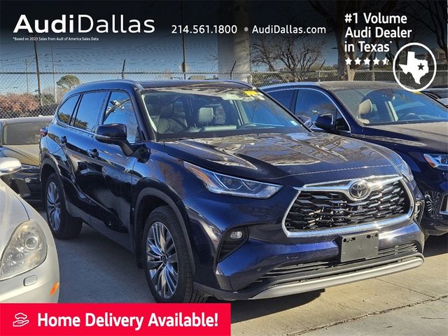 2022 Toyota Highlander Platinum