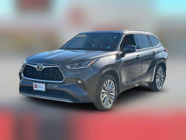 2022 Toyota Highlander Platinum