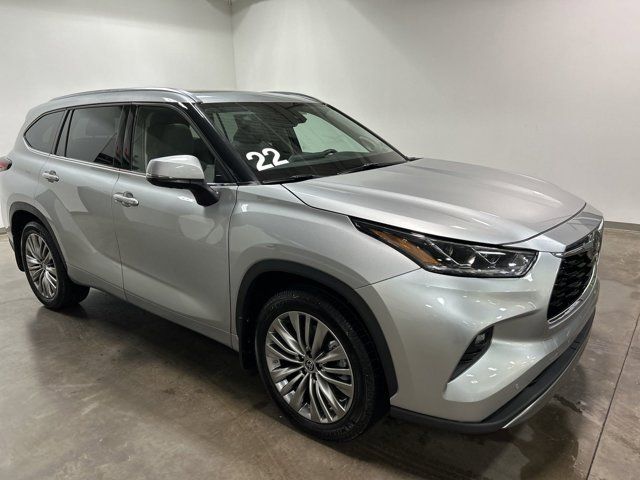 2022 Toyota Highlander Platinum