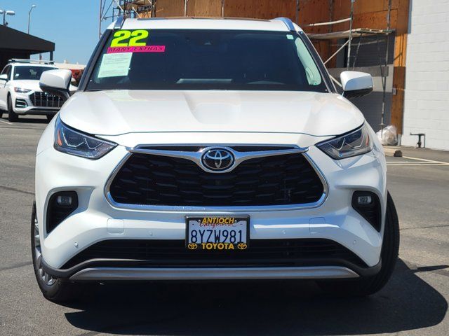 2022 Toyota Highlander Platinum