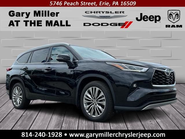 2022 Toyota Highlander Platinum