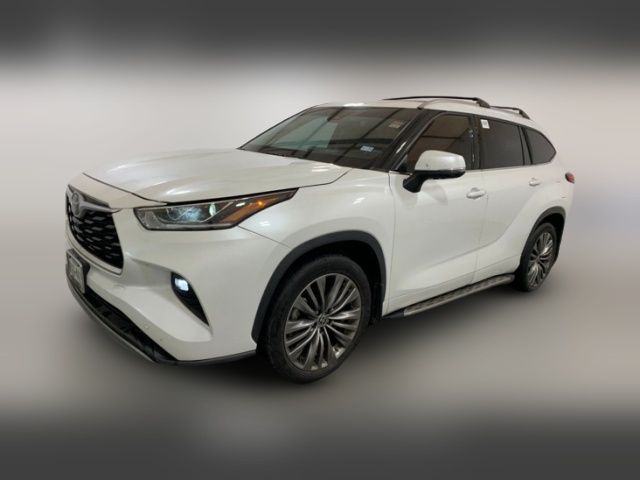 2022 Toyota Highlander Platinum