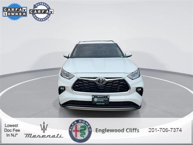 2022 Toyota Highlander Platinum