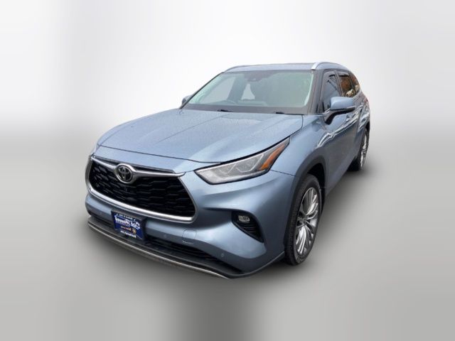 2022 Toyota Highlander Platinum