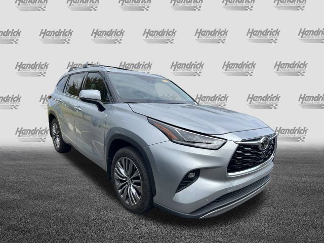 2022 Toyota Highlander Platinum