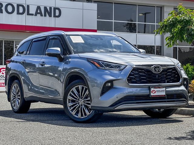 2022 Toyota Highlander Platinum