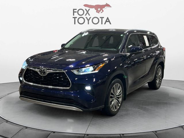 2022 Toyota Highlander Platinum