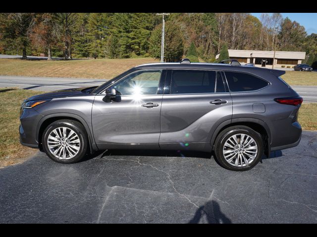 2022 Toyota Highlander Platinum