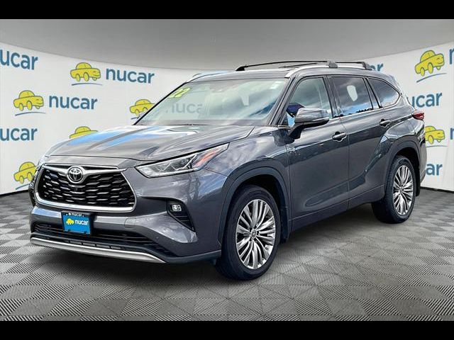 2022 Toyota Highlander Platinum