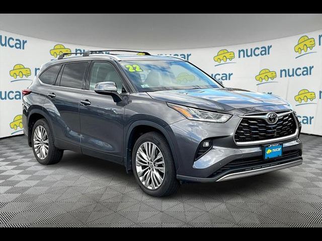 2022 Toyota Highlander Platinum