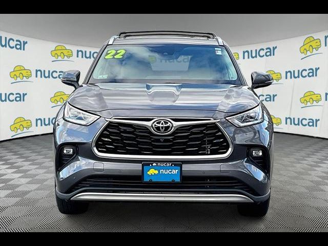 2022 Toyota Highlander Platinum