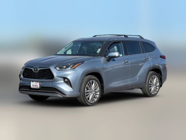 2022 Toyota Highlander Platinum