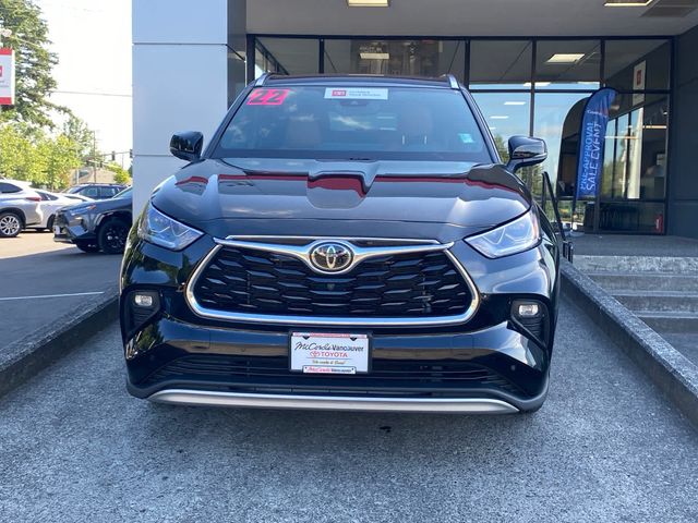 2022 Toyota Highlander Platinum