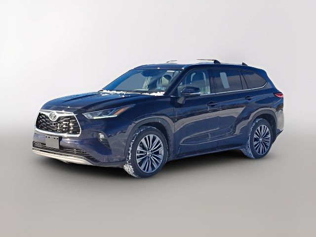 2022 Toyota Highlander Platinum