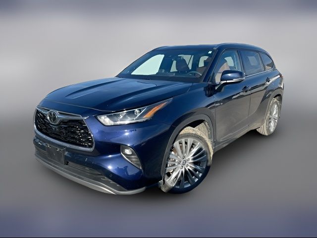 2022 Toyota Highlander Platinum