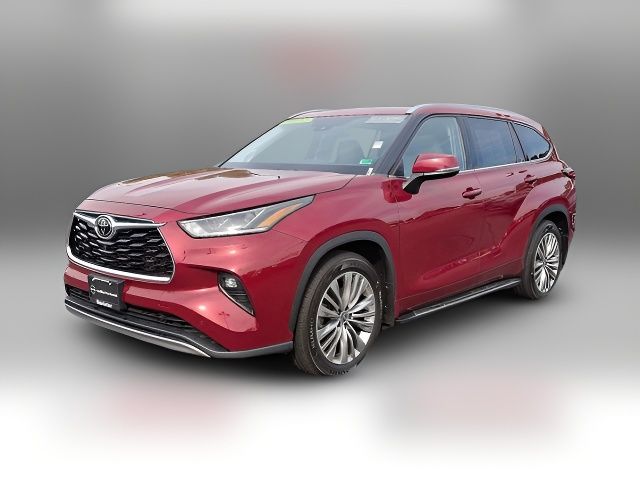 2022 Toyota Highlander Platinum