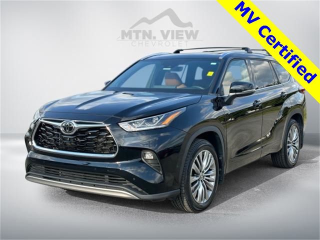 2022 Toyota Highlander Platinum