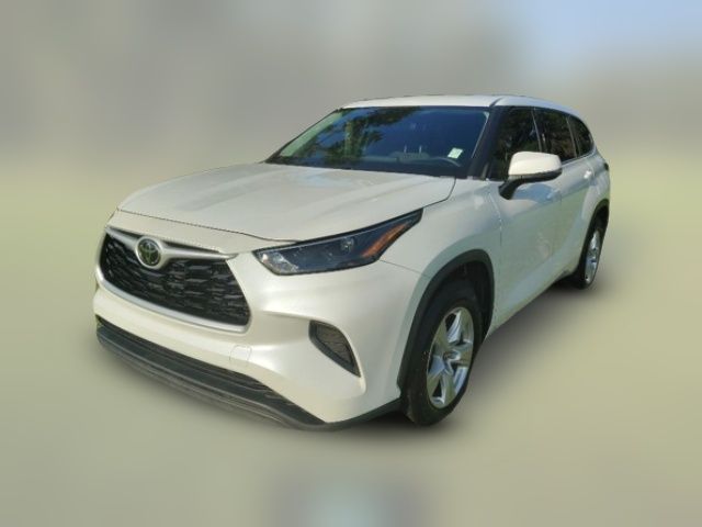 2022 Toyota Highlander L