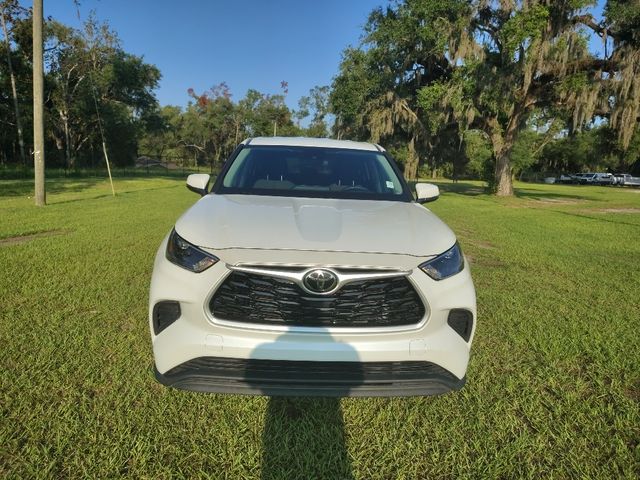 2022 Toyota Highlander L