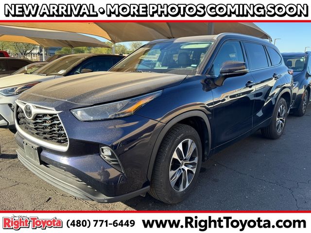 2022 Toyota Highlander XLE